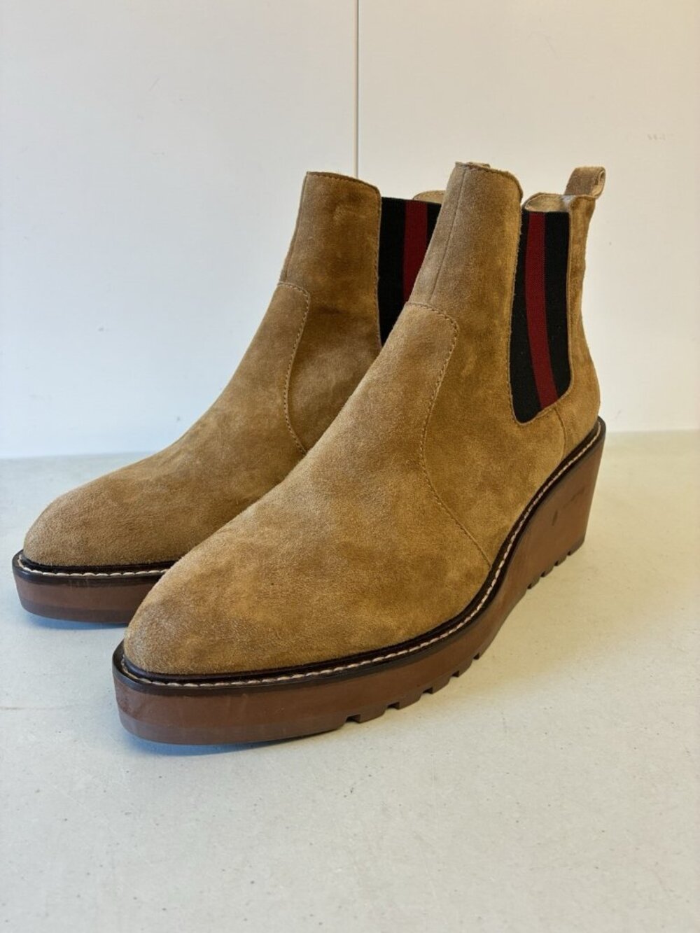 Cecelia NY Gemma Wedge Boots 11 M Tan Suede Anthropologie Boho